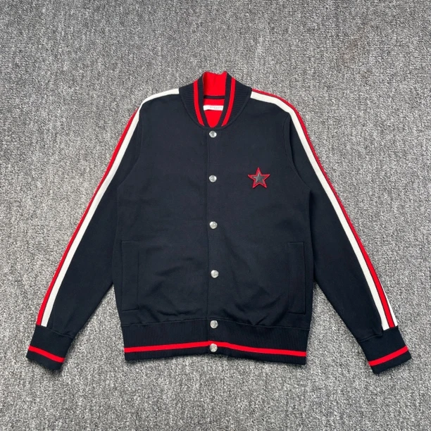 99新 Givenchy/纪梵希 4439/黑色Logo刺绣星星棒球服/M码/98新