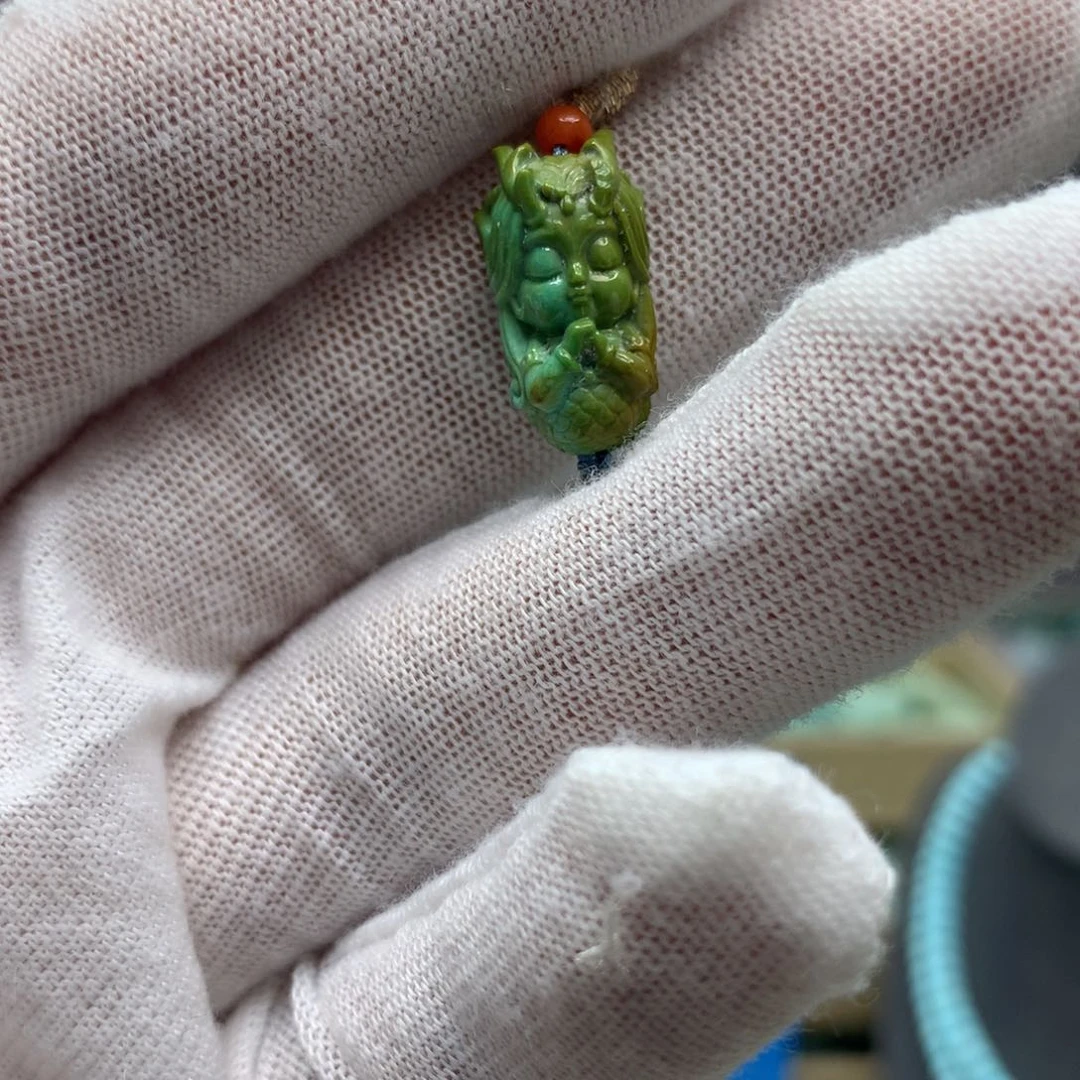 绿松石挂件未镶嵌