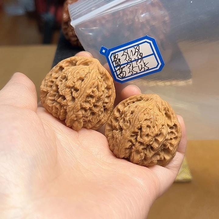 把件文玩核桃赵喜满南将石