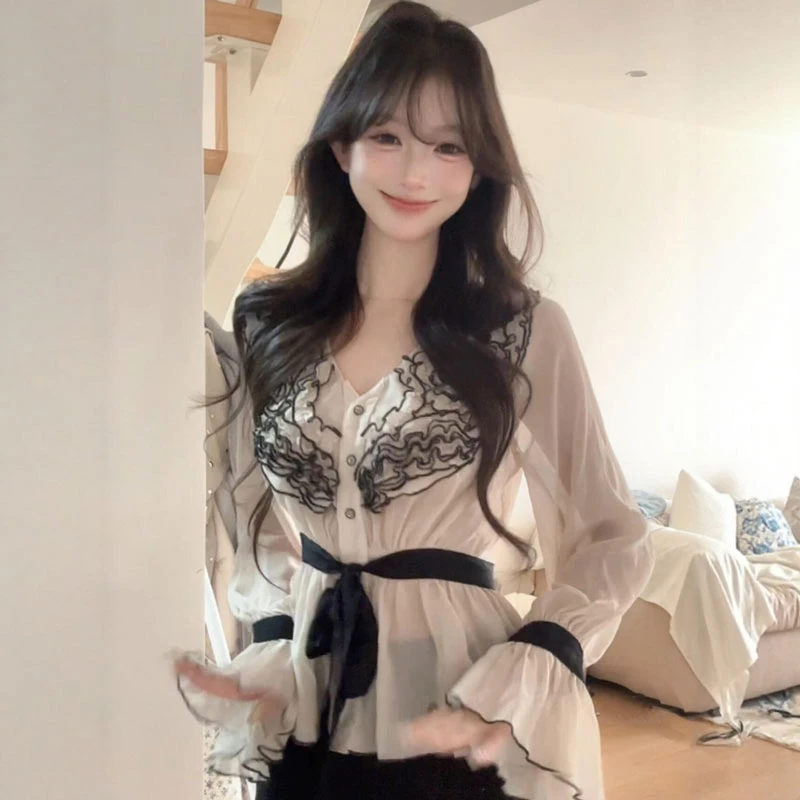 法式纯欲风超好看长袖V领衬衫女25年秋季设计感小众收腰显瘦上衣