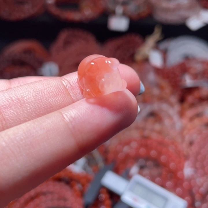 南红玛瑙未镶嵌小猪1612