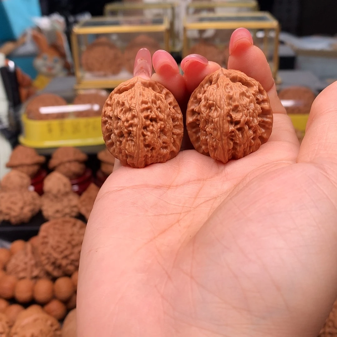 文玩核桃把件三角白31