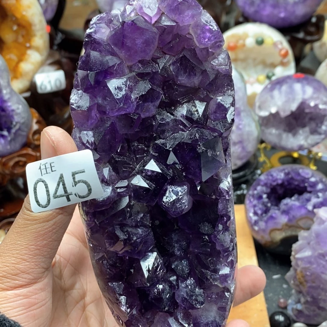 未镶嵌大型摆件（非配饰）水晶