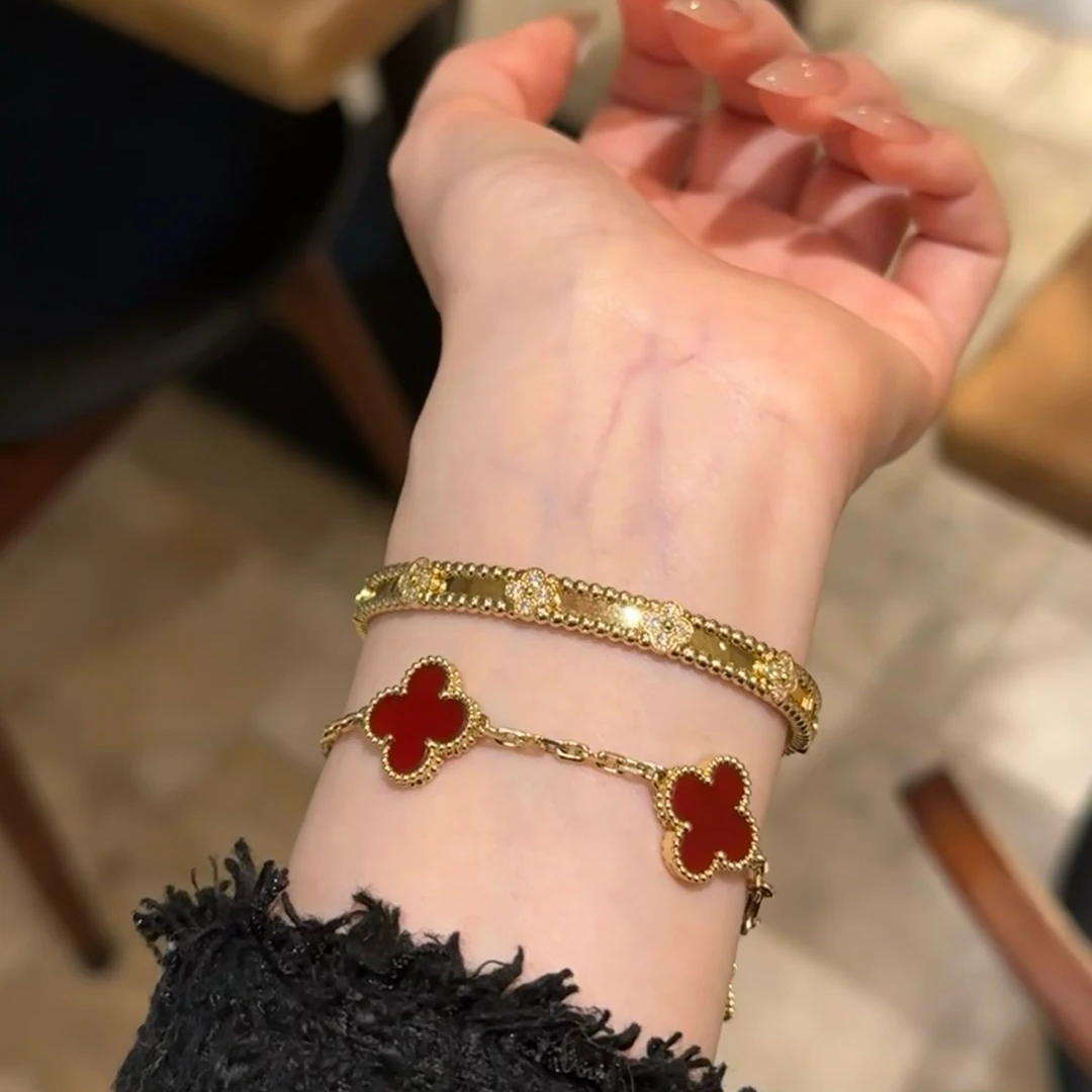 铜合金手链 红五花手链K黄轻奢时尚手链