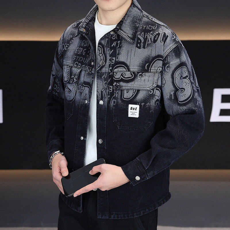 2025春款潮流时尚百搭印花翻领牛仔外套男士休闲帅气宽松夹克8253
