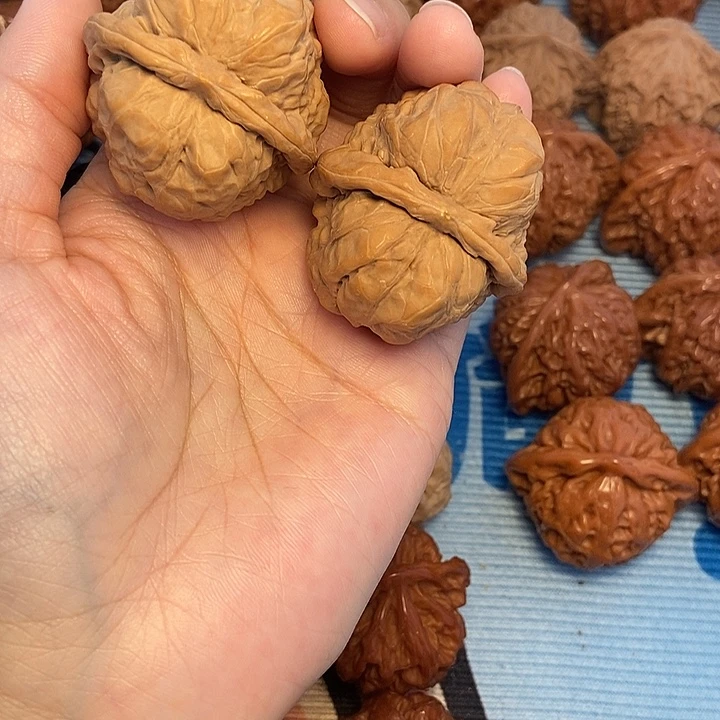 文玩核桃吊坠39蛤麻