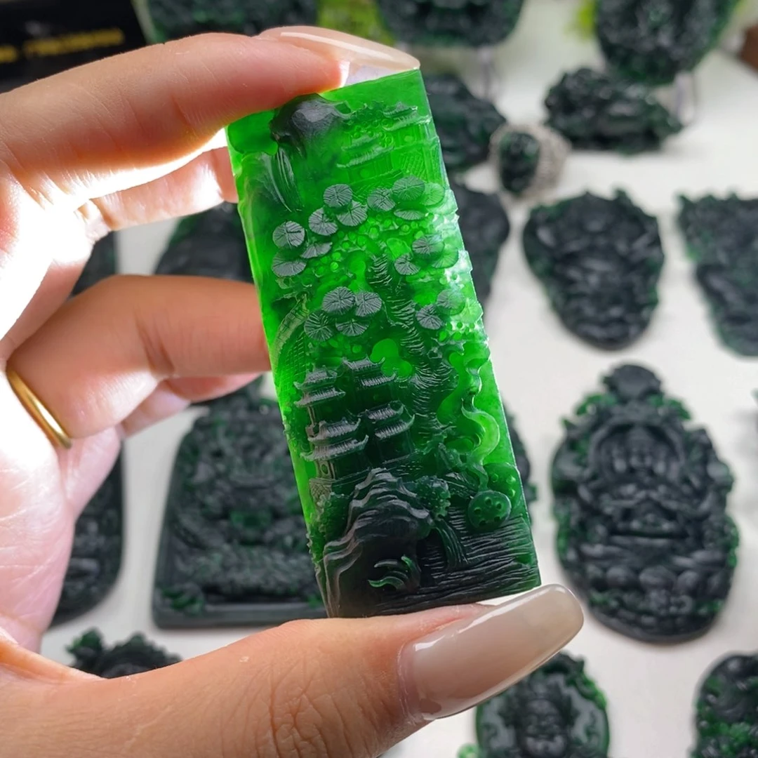 定制翡翠未镶嵌山水T