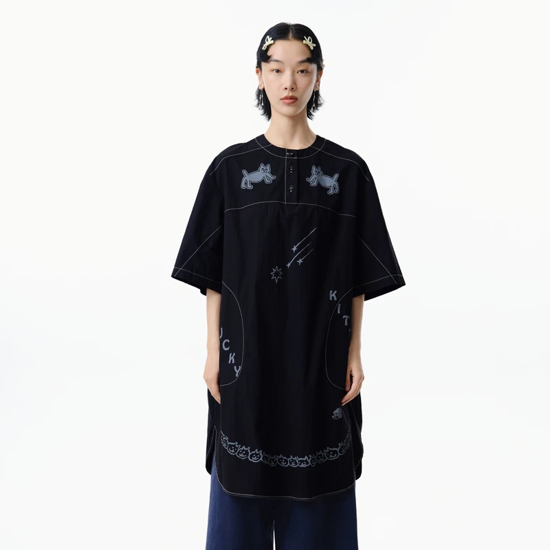 MOVEUP幻走2025夏季新款.FUN 圆领印花撞色线长款衬衫女325220402