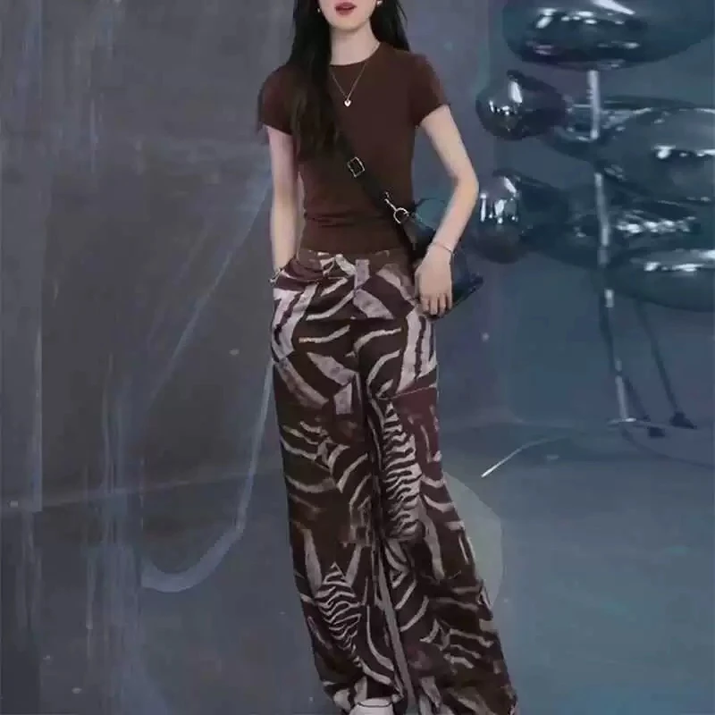 咖色高级感休闲运动套装女夏辛苦那韩版气质短袖T恤阔腿裤两件套