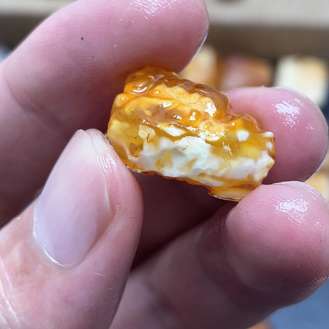 未镶嵌定制琥珀定制