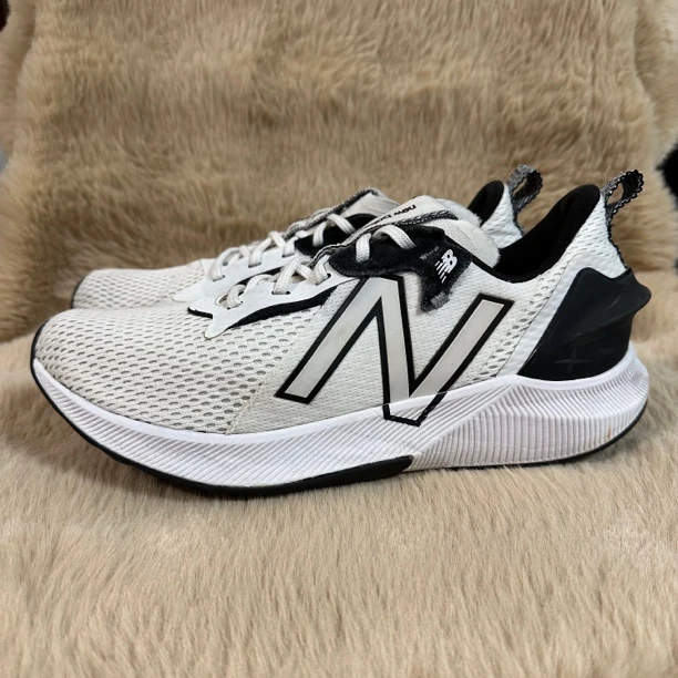 90新 MM6 43码275/ FuelCell PropelV3 缓震 回弹 轻便 复古 跑鞋
