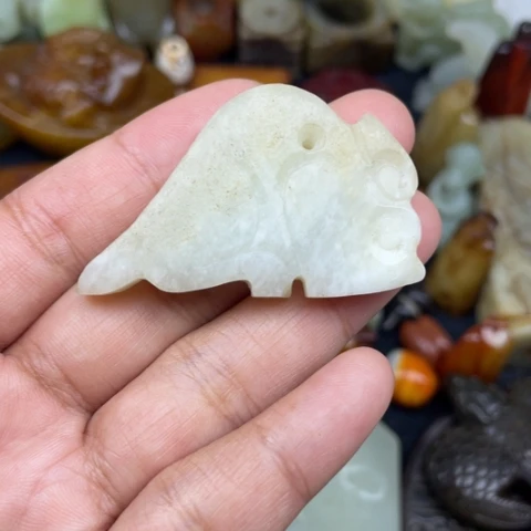 和田玉未镶嵌颈饰36