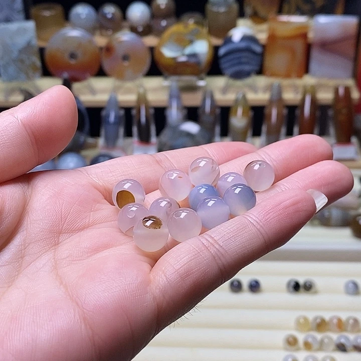 玛瑙/玉髓未镶嵌珠宝半成品老杨