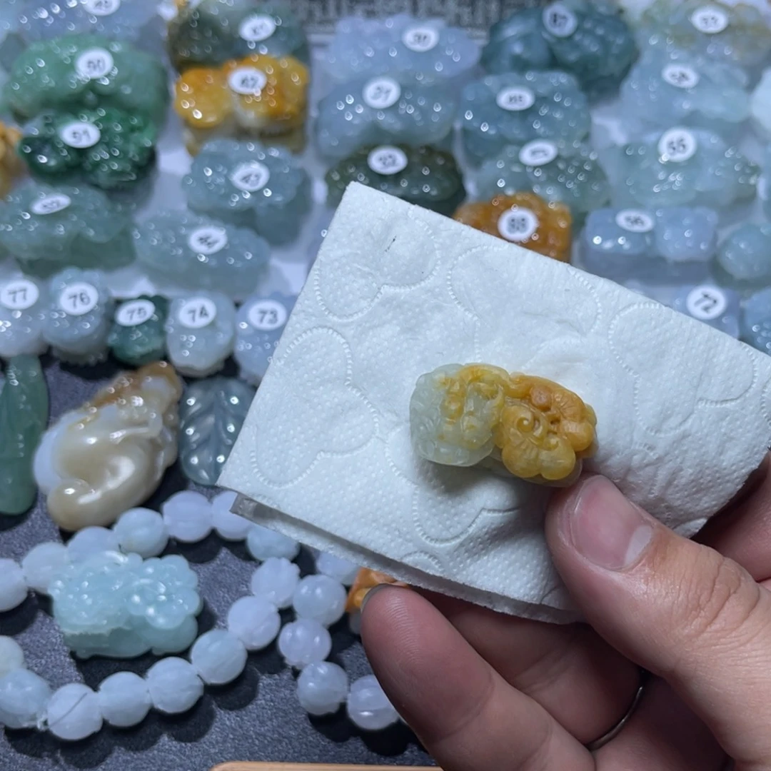 定制翡翠未镶嵌天然