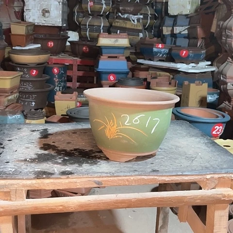 紫砂花盆碗盆一只