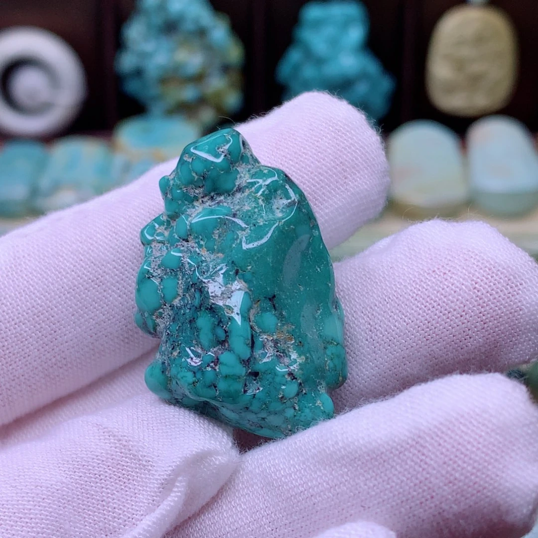 绿松石颈饰未镶嵌