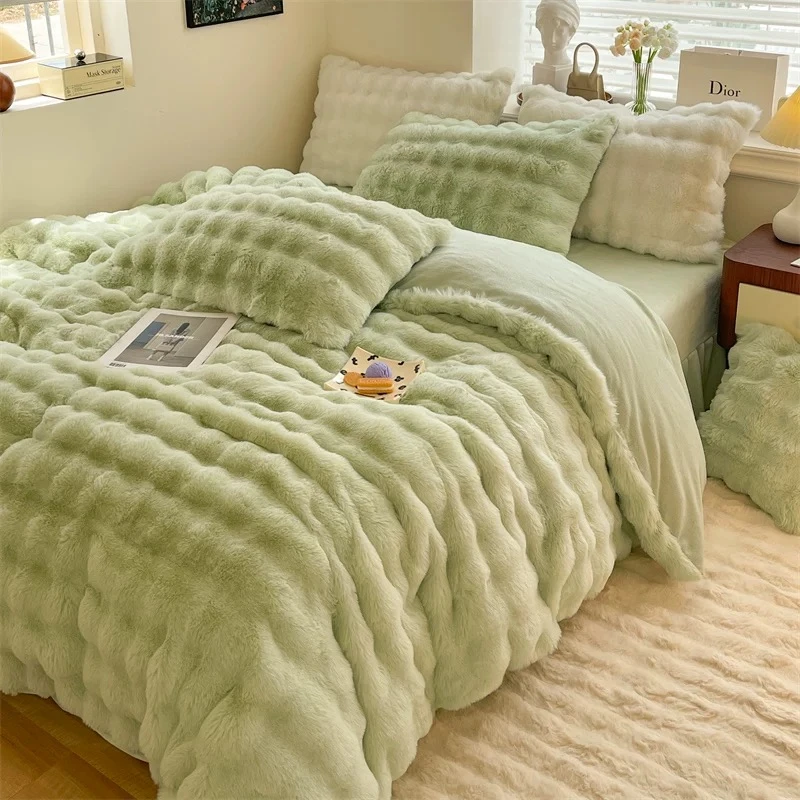 实体店 断码 清! 高克重兔兔绒加厚款牛奶绒四件套