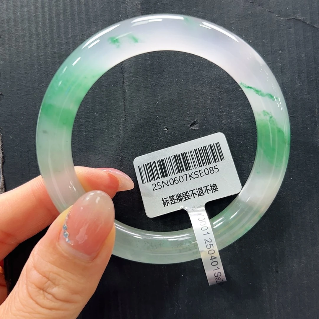 ****～石英质玉（非洲翠）手镯未镶嵌➕艳艳54.2