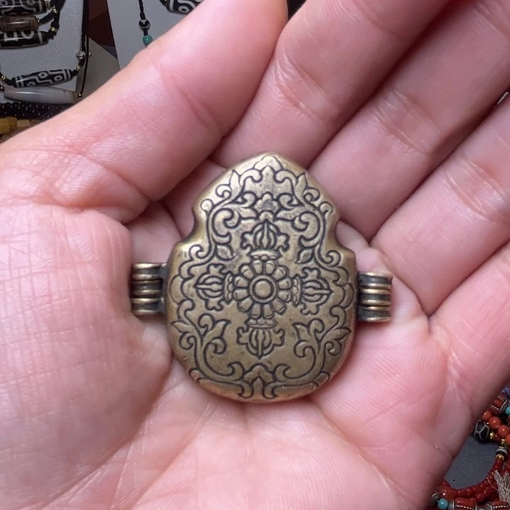 ?***?藏地朵朵铜质工艺品