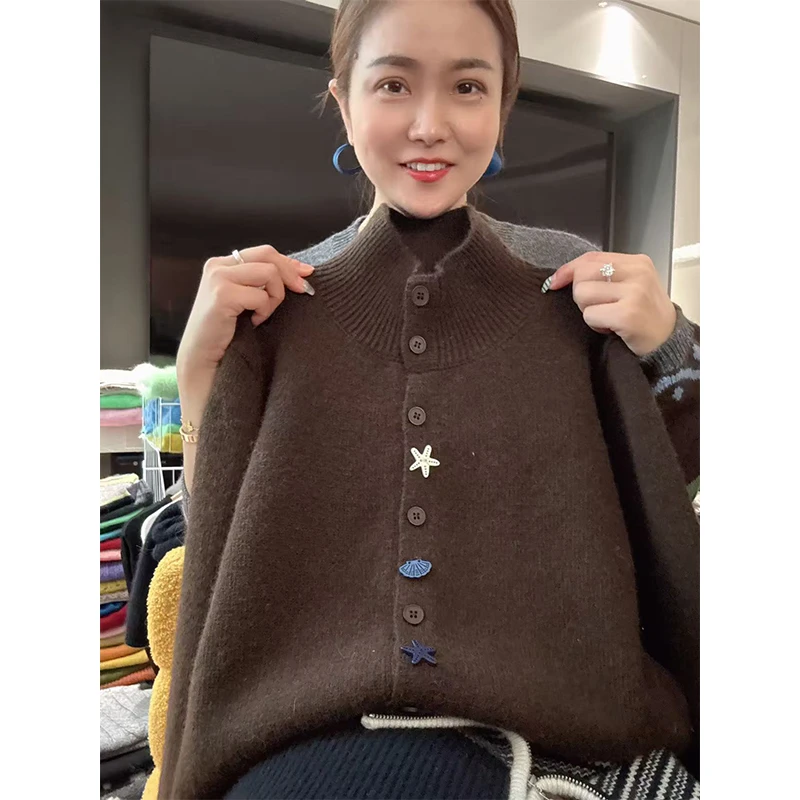 海洋风」精致百搭~秋冬新款立领海星纽扣长袖毛衣开衫女上衣-5583