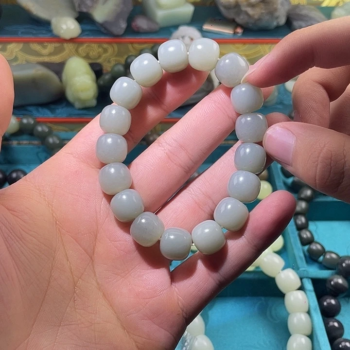 手链未镶嵌和田玉