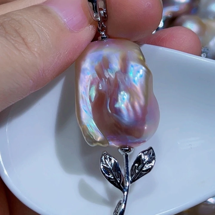 颈饰未镶嵌淡水珍珠