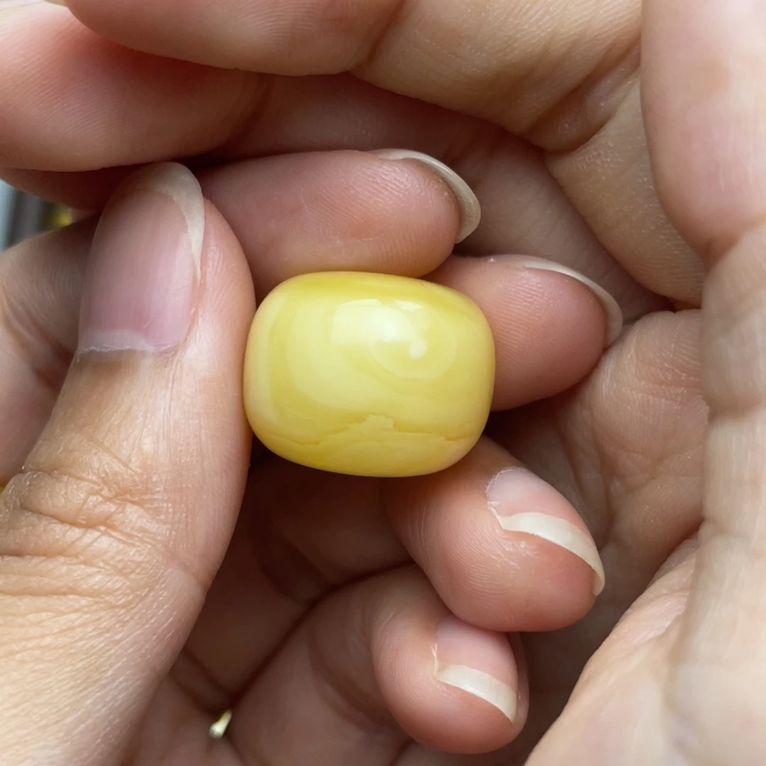 琥珀未镶嵌颈饰墩子