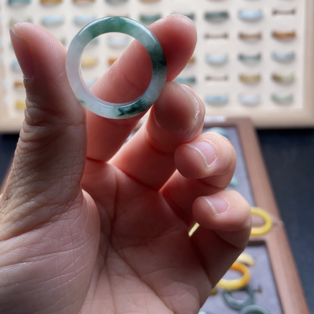 翡翠戒指未镶嵌13 号 17 港码 18.3 内径