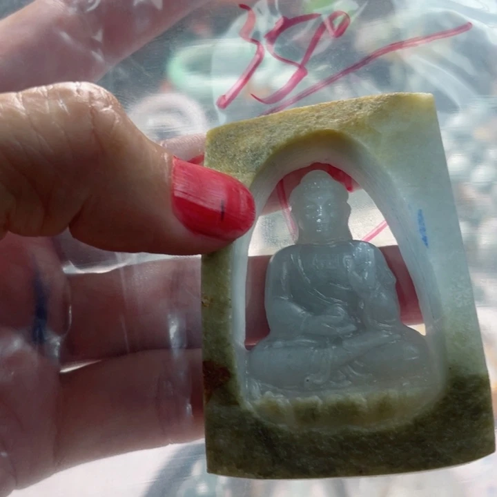 定制翡翠未镶嵌广*毛货