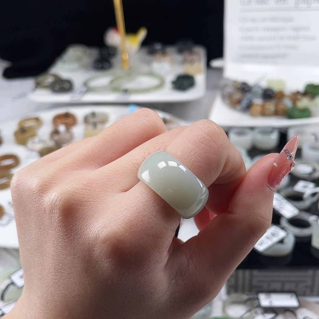 和田玉未镶嵌戒指O14薄荷奶绿16.4