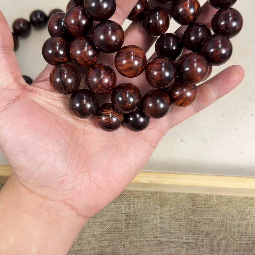 黄花梨/降香黄檀手串/手链18mm圆珠老料龙胆水波