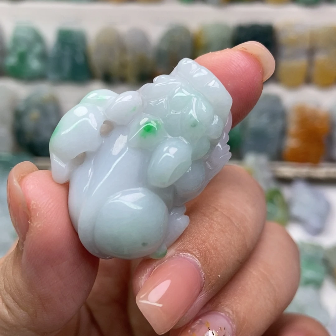 吊坠(赠链)未镶嵌翡翠