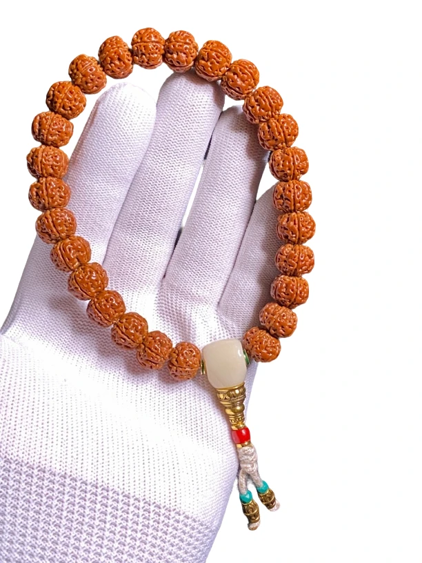 勿里达老树王手串，尺寸11.5，下水取黄，干刷打底，直接盘玩