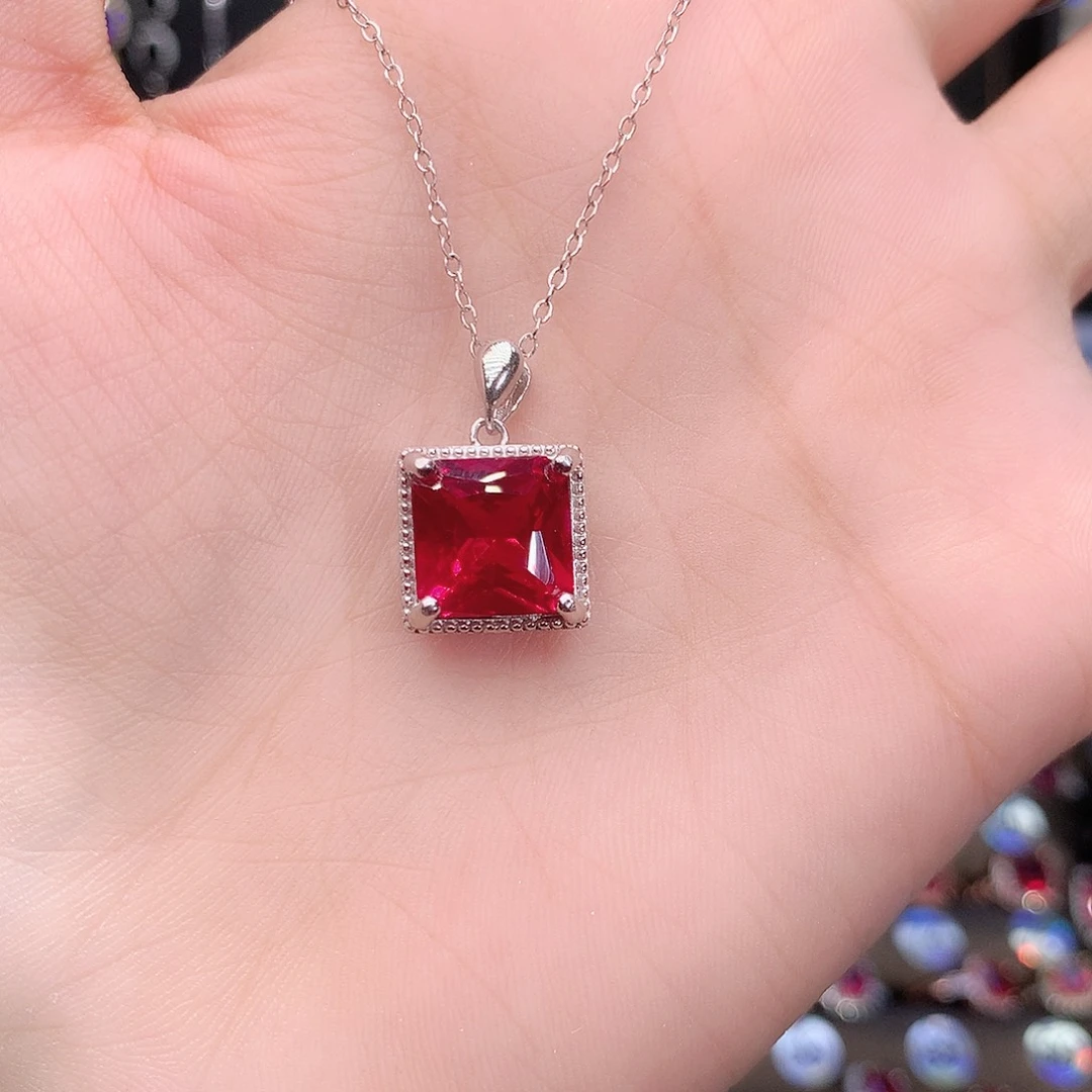 银S925镶嵌颈饰红宝石10白