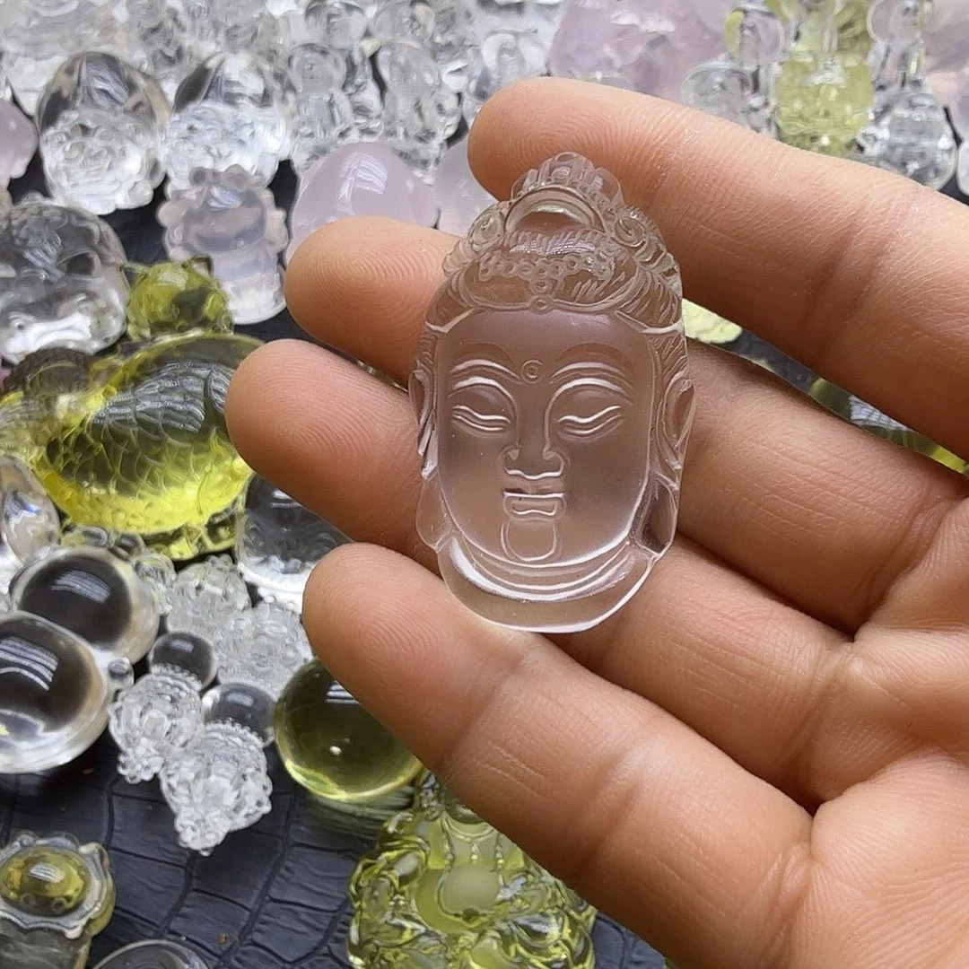 颈饰水晶未镶嵌吊坠