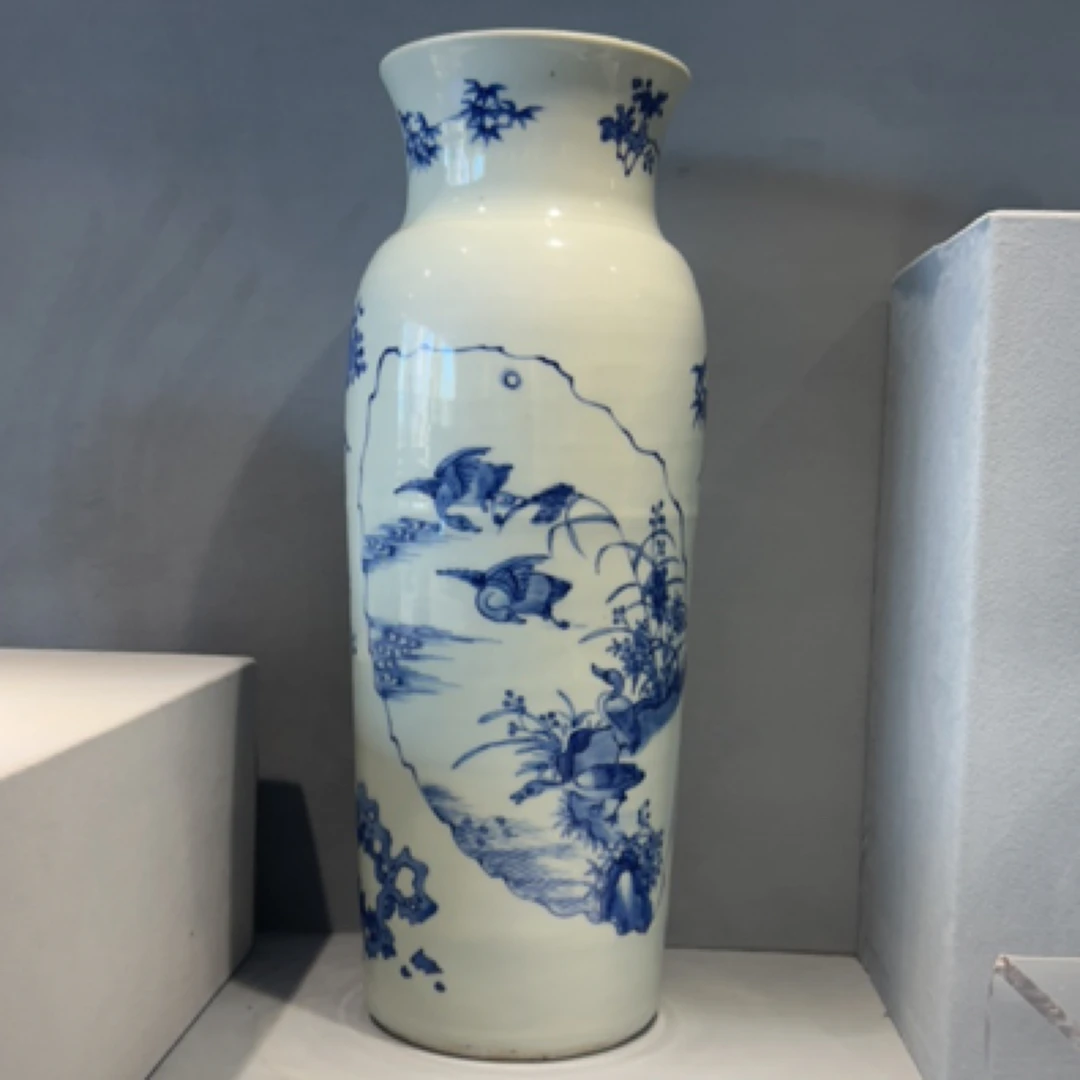 崇青花比翼双飞纹筒瓶