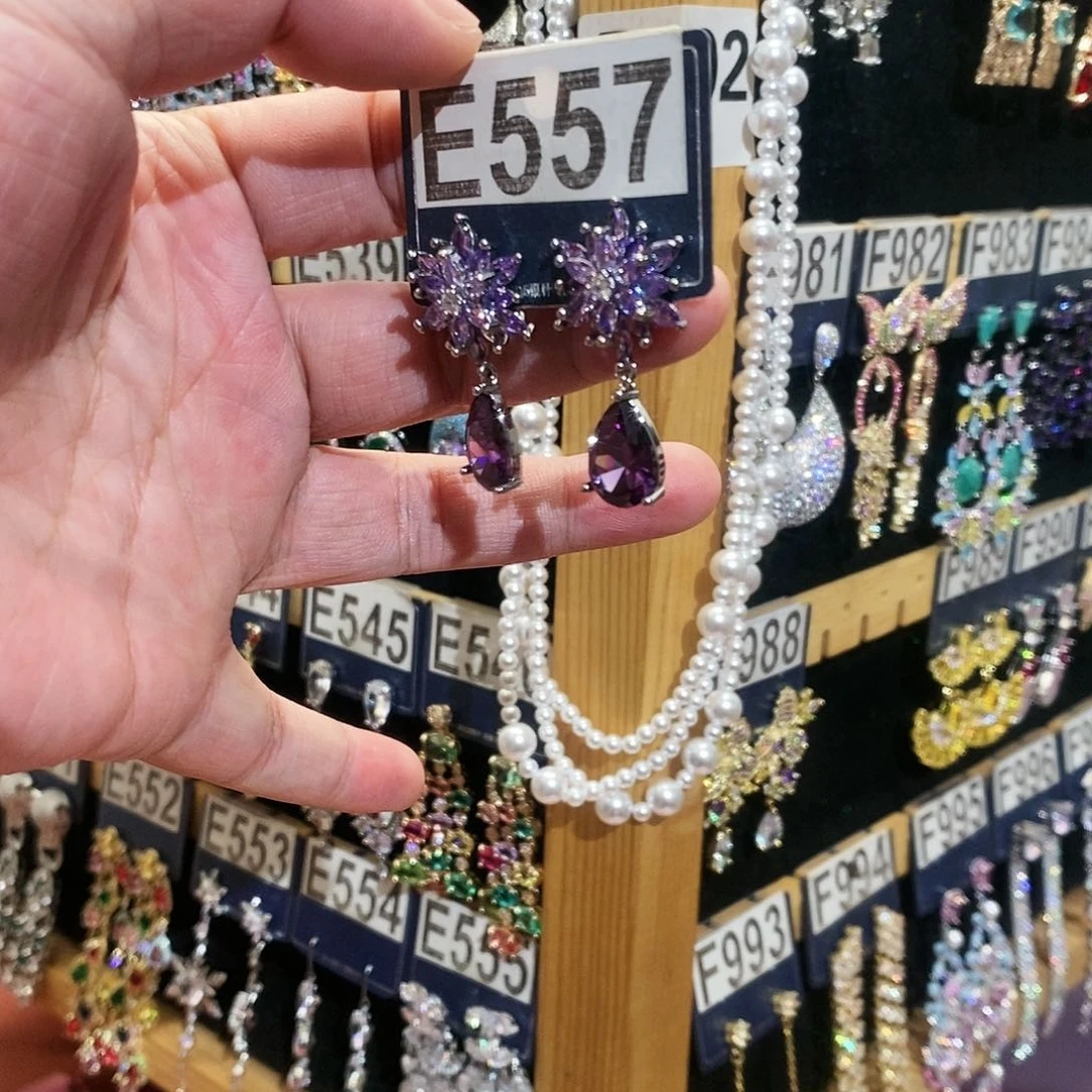 【闪购商品】纯铜925银锆石