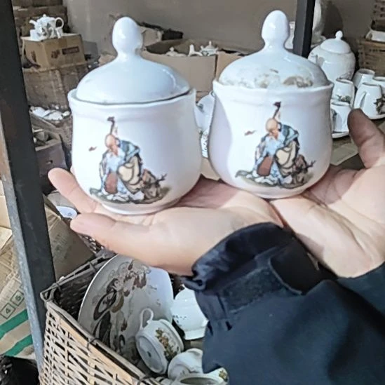 库存微瑕老寿星茶叶罐两个