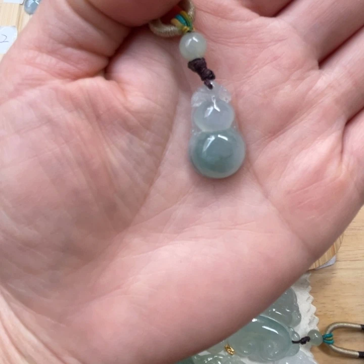 翡翠未镶嵌吊坠(不含链)翡翠