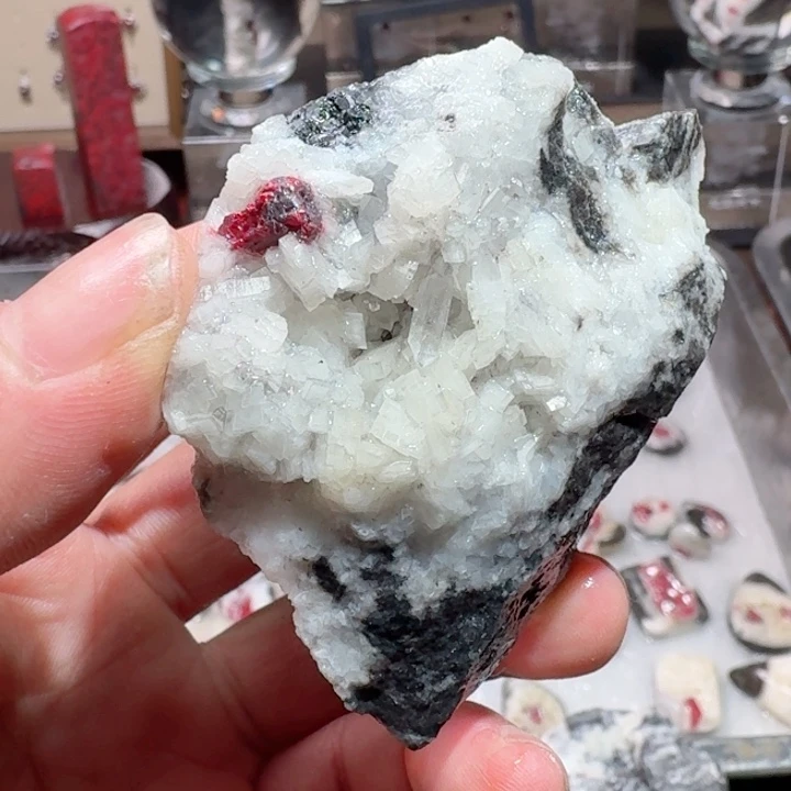 天然辰砂朱砂原。