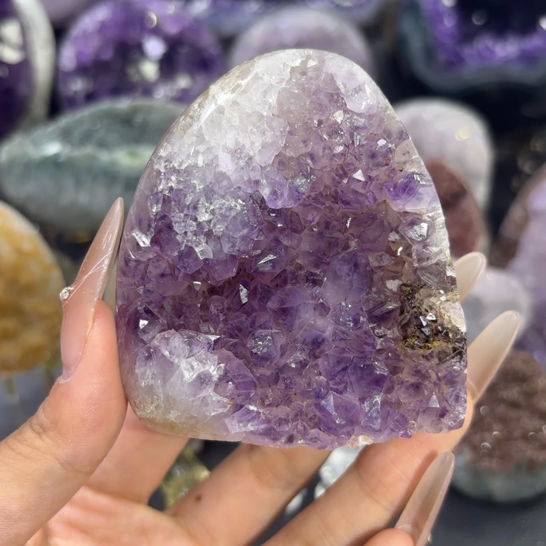 紫晶大型摆件（非配饰）未镶嵌晶镇