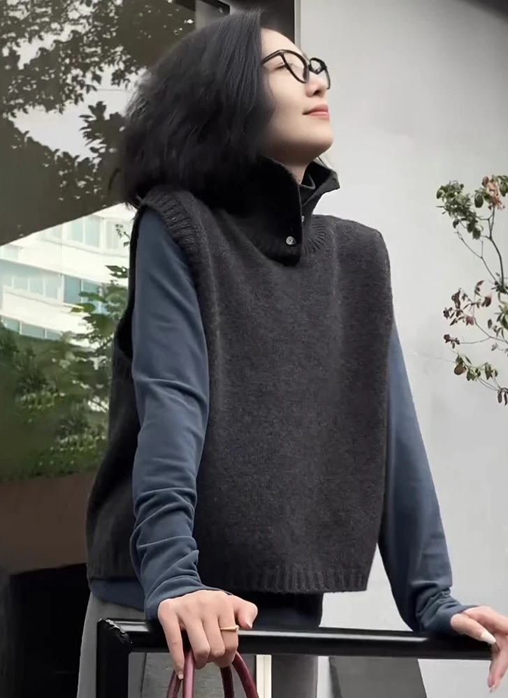 韩系叠穿无袖针织马甲女款时髦洋气流行外搭秋冬季毛衣女2025新款