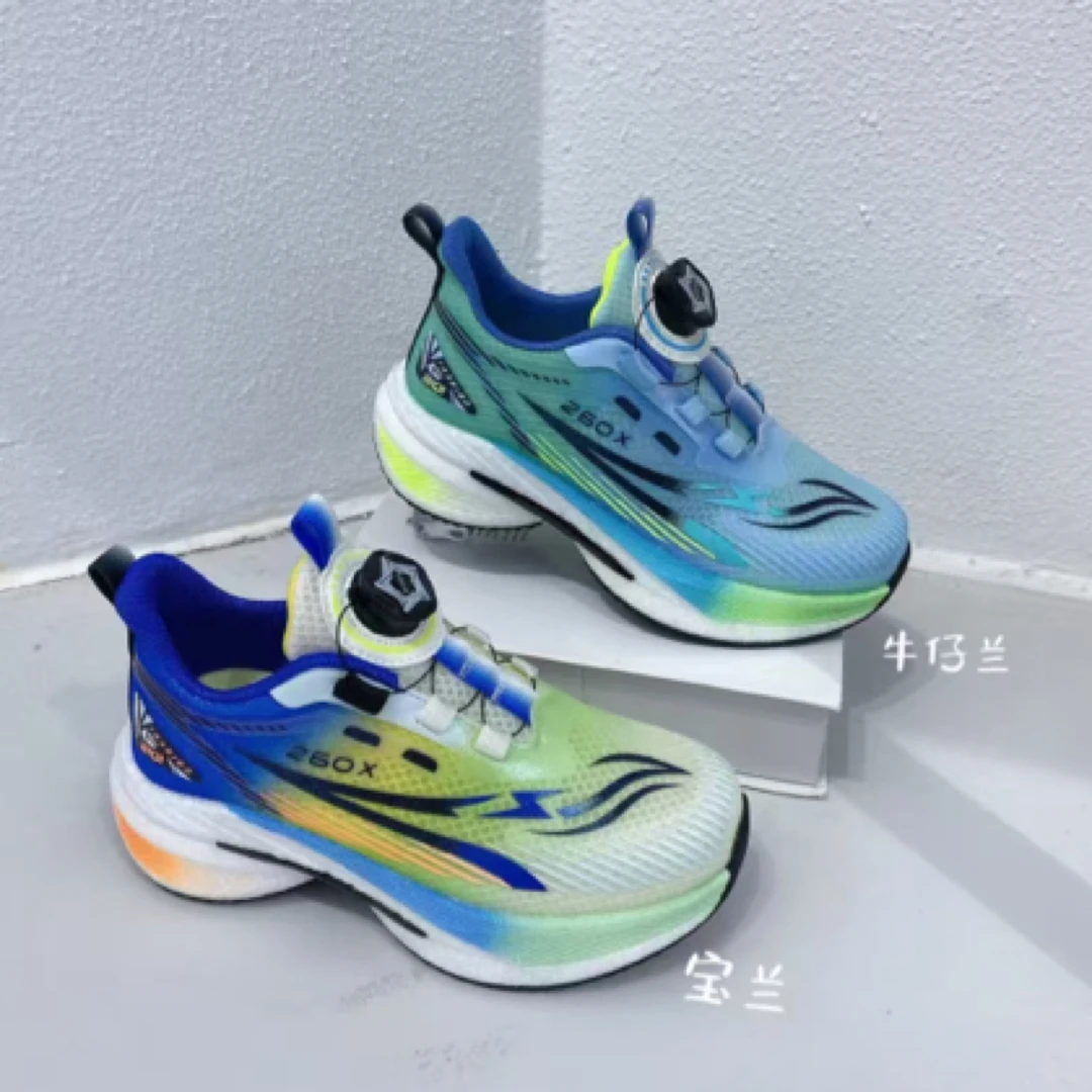 超轻碳板高定款运动鞋