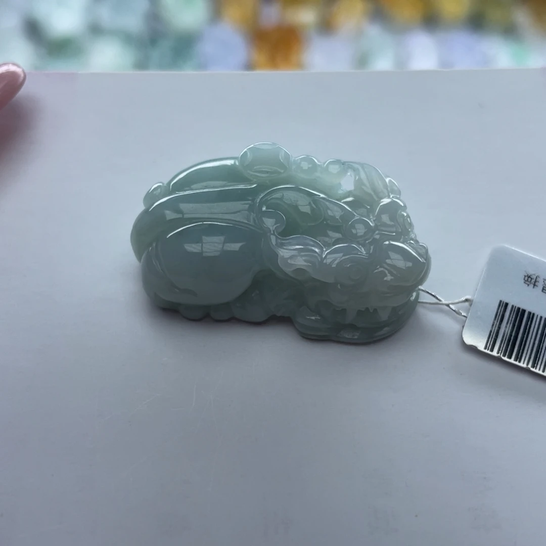 翡翠颈饰未镶嵌貔貅