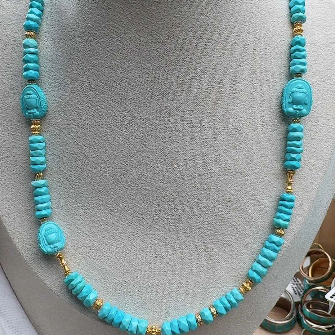 绿松石未镶嵌颈饰