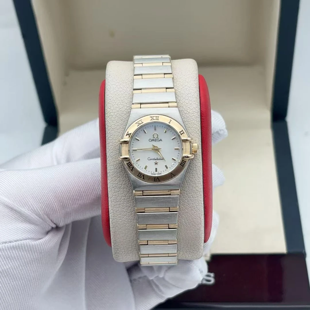 95新 Omega/欧米茄 22.5mm 欧米茄 星座18K间金石英女士腕表