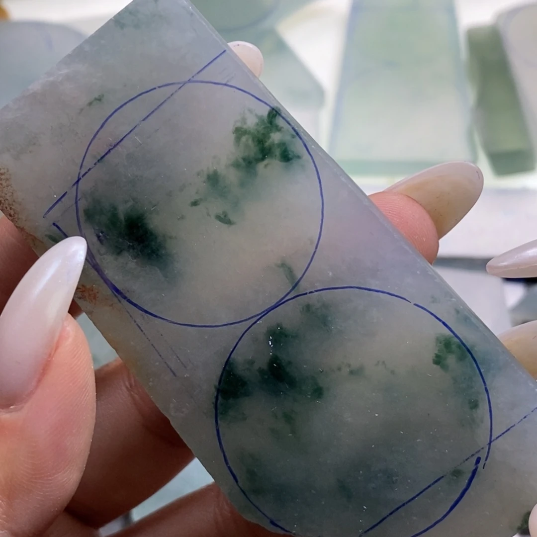 未镶嵌挂件翡翠阿*澳