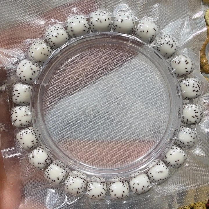 星月菩提手串原白