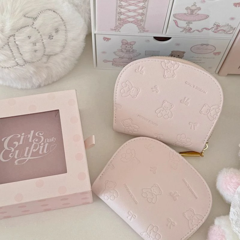 可爱卡通压花小熊迷你小巧大容量多卡位包包女款卡包证件包小钱包