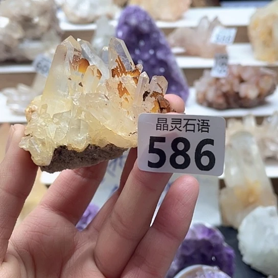 未镶嵌水晶大型摆件（非配饰）